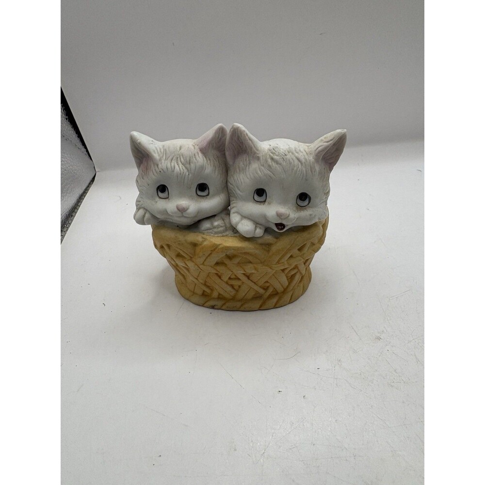 Royal Crown Kittens Cats in Basket Ceramic Figurine Gray 3 1/2 inches tall Cute